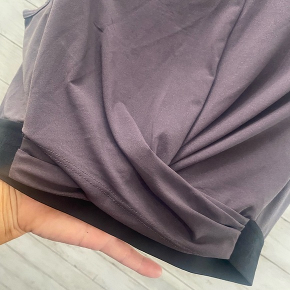 Fabletics Women's Sleeveless Crop Twist Tank Top‎ - Picture 3 of 4